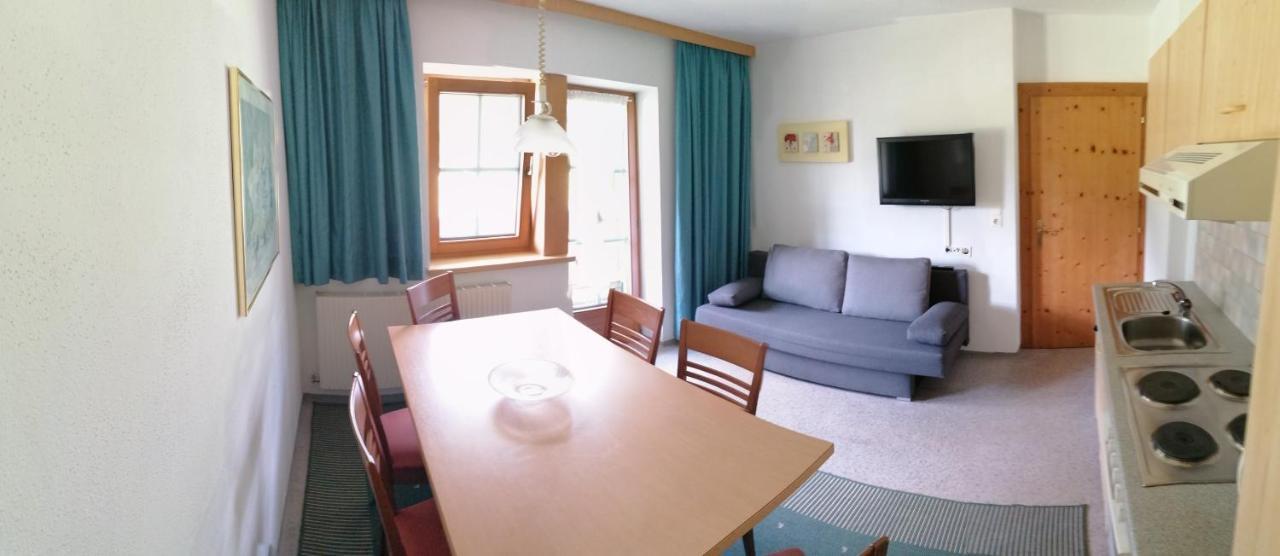 Aschau Im Zillertal Appartements St. Leonhard מראה חיצוני תמונה