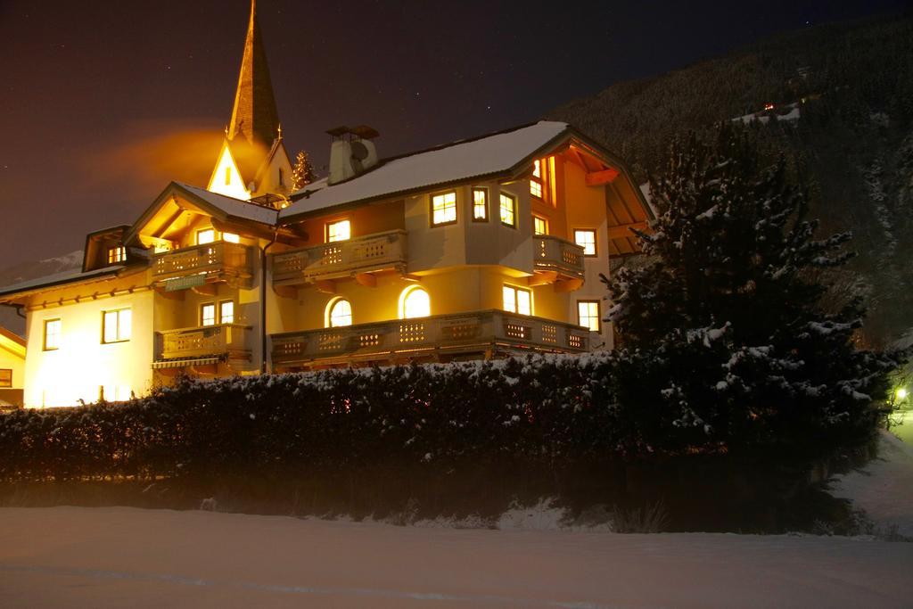 Aschau Im Zillertal Appartements St. Leonhard מראה חיצוני תמונה